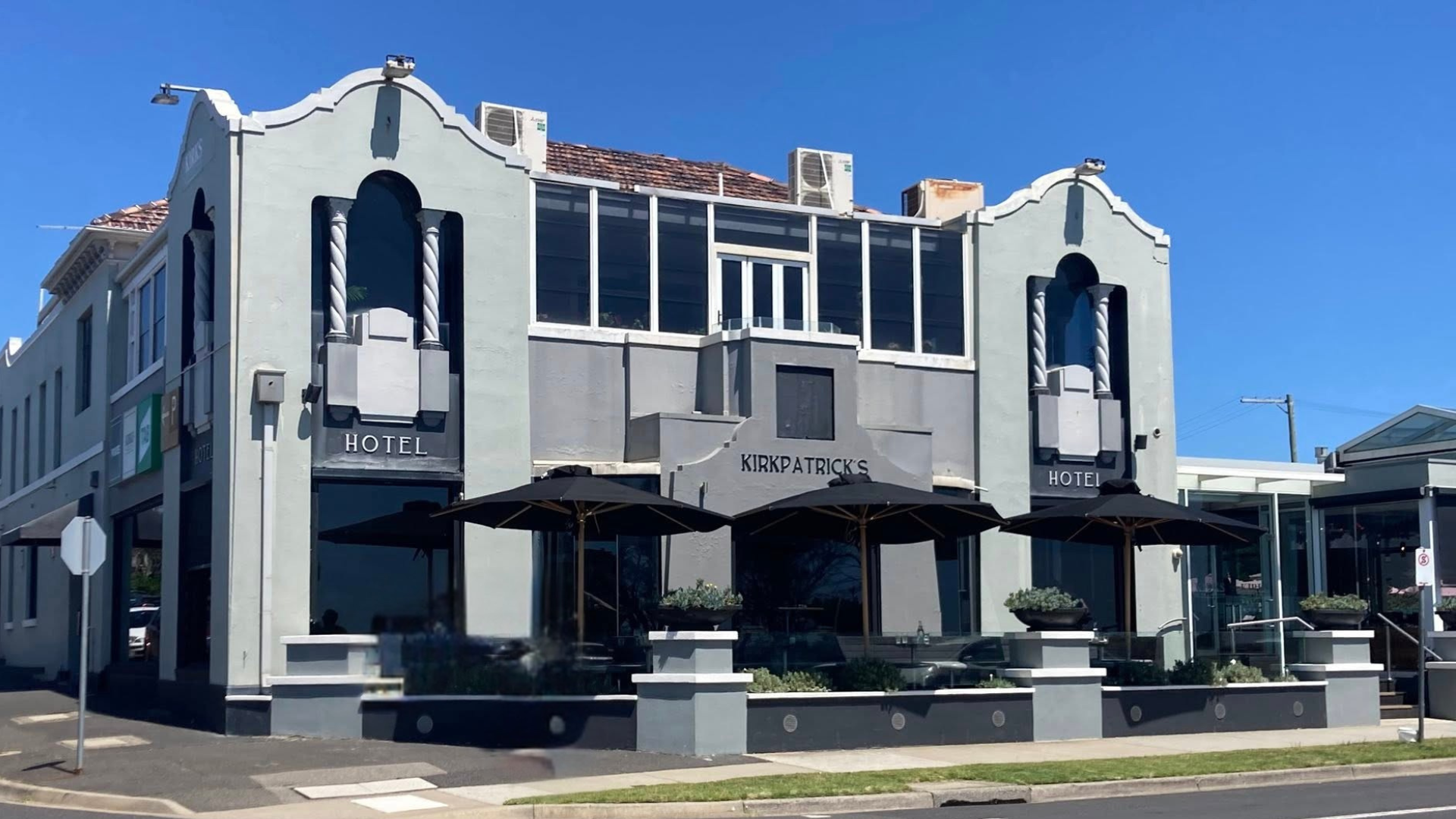 kirks mornington dining